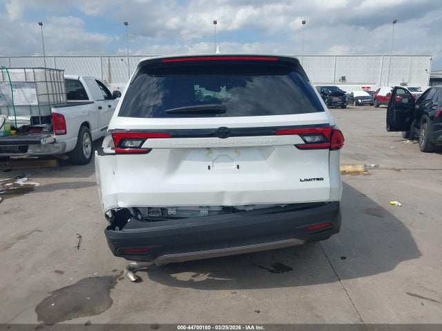 Toyota Grand Highlander Limited 2025 5TDAAAA55SS033089 Image 17