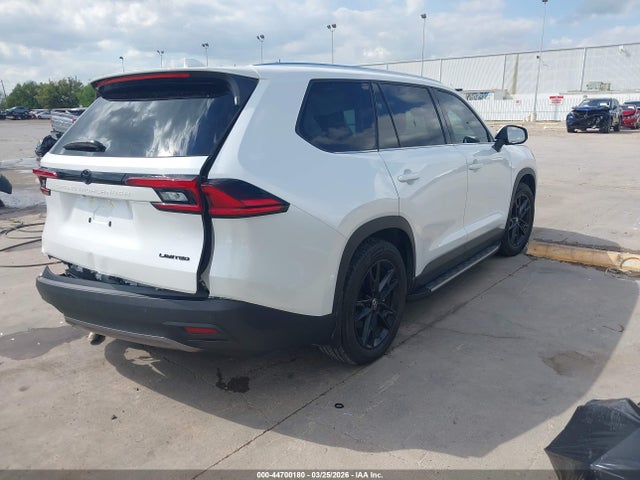 Toyota Grand Highlander Limited 2025 5TDAAAA55SS033089 Image 4