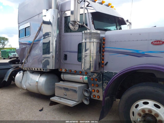 2007 Peterbilt 379 მანქანა იყიდება აუქციონზე, vin: 1XP5DB9X37N653570, აუქციონის ნომერი: 44700182