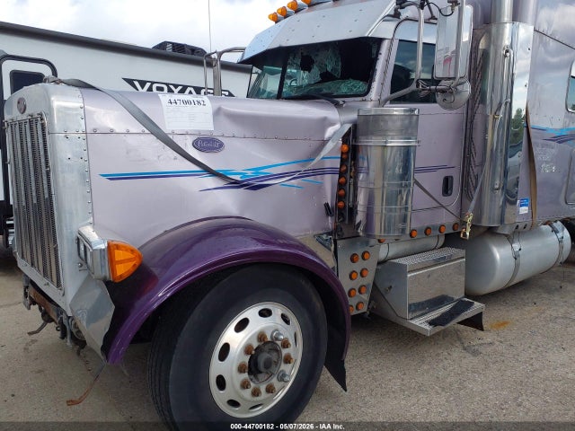 2007 Peterbilt 379 მანქანა იყიდება აუქციონზე, vin: 1XP5DB9X37N653570, აუქციონის ნომერი: 44700182
