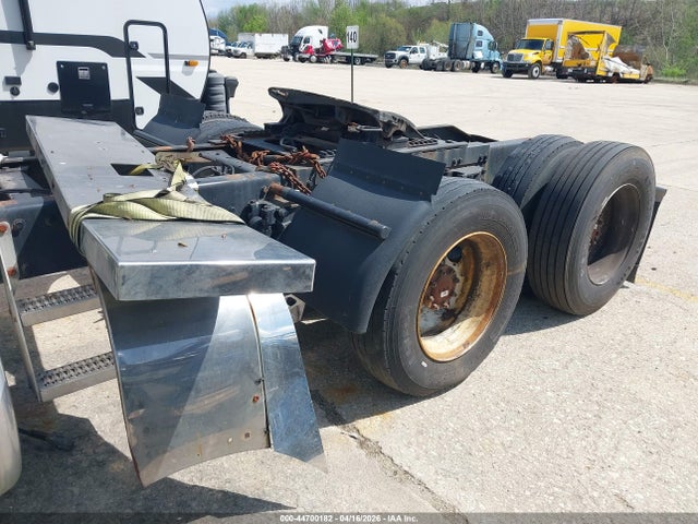 2007 Peterbilt 379 მანქანა იყიდება აუქციონზე, vin: 1XP5DB9X37N653570, აუქციონის ნომერი: 44700182
