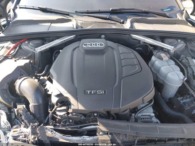 Продажа на аукционе авто 2019 Audi A5 45 Premium, vin: WAUBNCF58KA073528, номер лота: 44700230