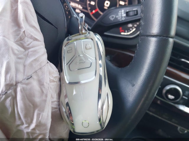 Продажа на аукционе авто 2019 Audi A5 45 Premium, vin: WAUBNCF58KA073528, номер лота: 44700230