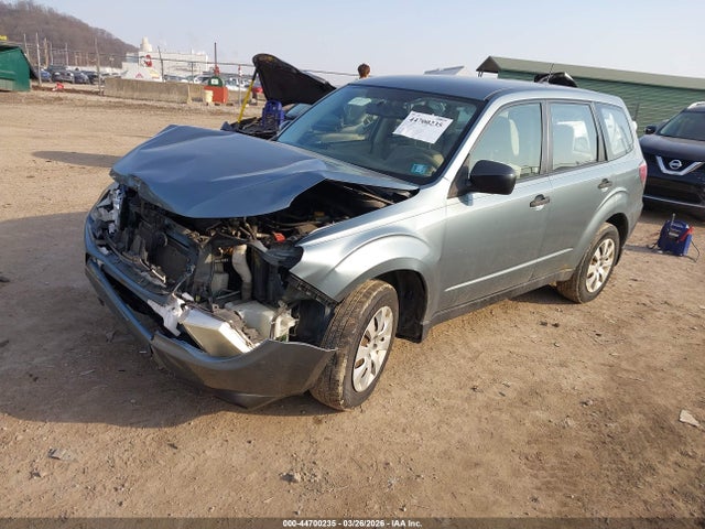 2013 SUBARU FORESTER JF2SHAAC9DH443465 Photo 1