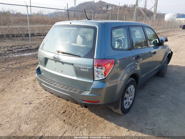 2013 SUBARU FORESTER JF2SHAAC9DH443465 Photo 3