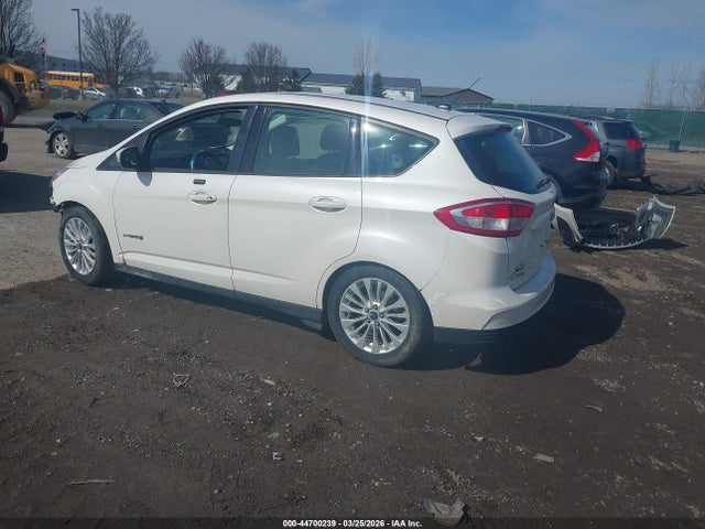 2017 FORD C-MAX HYBRID 1FADP5AU3HL113064 Photo 2