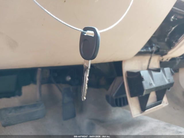 44700247 :رقم المزاد ، 1G4HP52K05U280900 vin ، 2005 Buick Lesabre Custom مزاد بيع