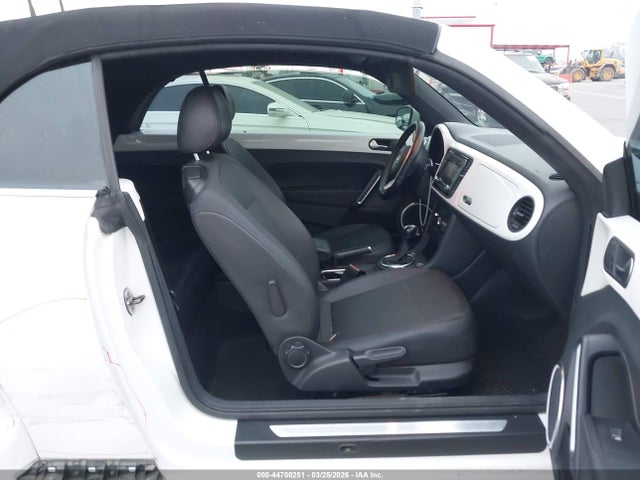 Продаж на аукціоні авто 2013 Volkswagen Beetle 2.5l, vin: 3VW5X7AT3DM803582, номер лоту: 44700251