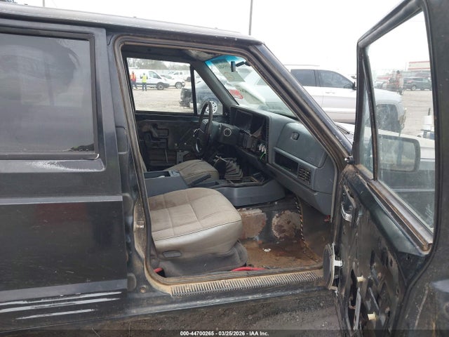 1996 JEEP CHEROKEE 1J4FT68S3TL325023 Photo 4