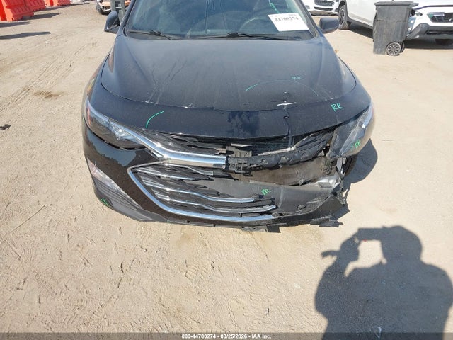 1G1ZD5ST6RF176084 Chevrolet Malibu Fwd 1lt