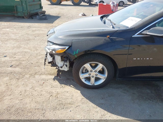 1G1ZD5ST6RF176084 Chevrolet Malibu Fwd 1lt