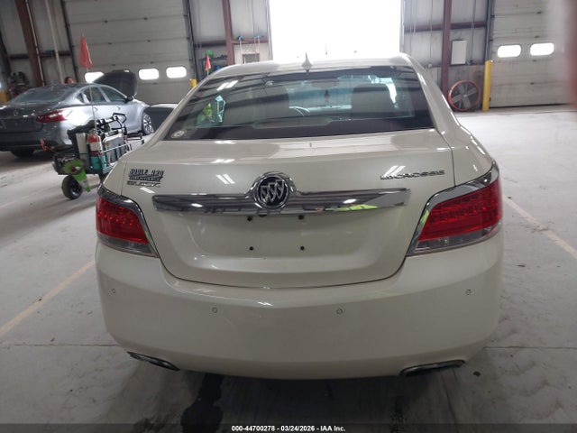 44700278 :رقم المزاد ، 1G4GC5E36DF223633 vin ، 2013 Buick Lacrosse Leather Group مزاد بيع