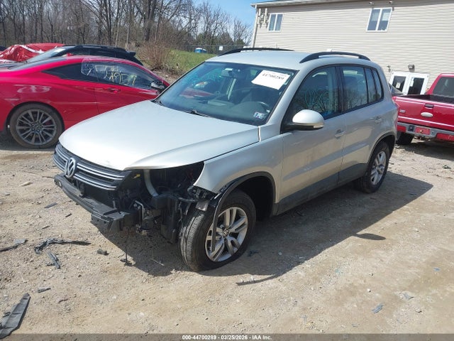 2015 VOLKSWAGEN TIGUAN WVGAV7AXXFW564640 Photo 1