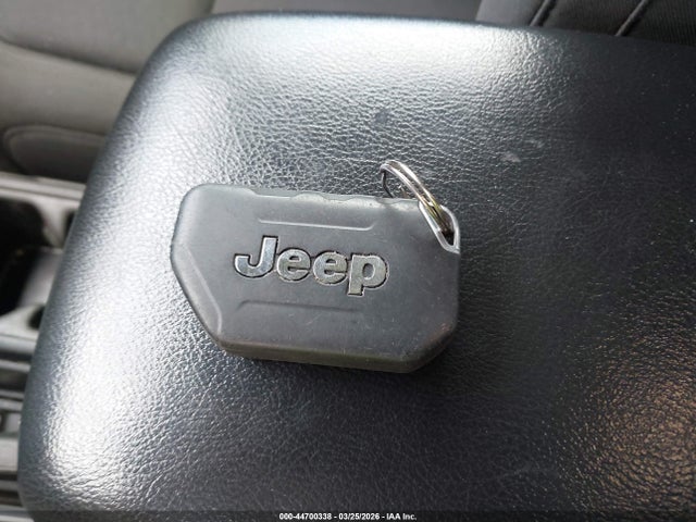 2021 JEEP WRANGLER 1C4GJXAN1MW757247 Photo 10