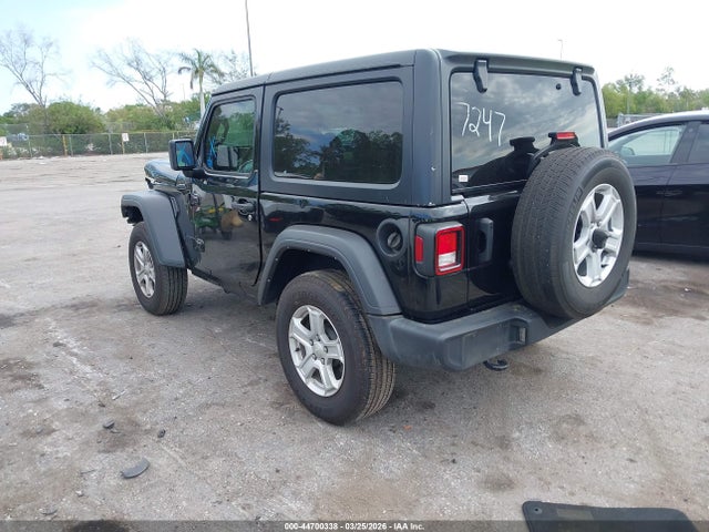 2021 JEEP WRANGLER 1C4GJXAN1MW757247 Photo 2