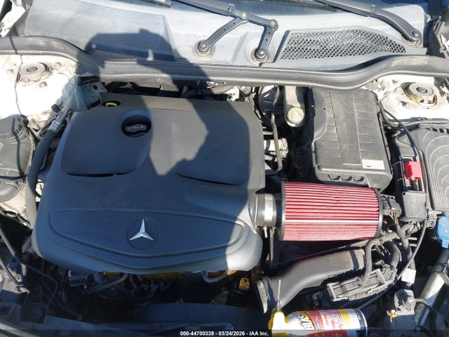 2014 MERCEDES-BENZ CLA 250 WDDSJ4GB1EN089355 Photo 9