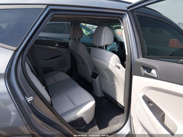 2018 HYUNDAI TUCSON KM8J33A20JU817973 Photo 7