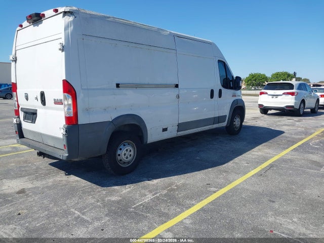 44700365 :رقم المزاد ، 3C6TRVDG2GE128921 vin ، 2016 Ram Promaster 2500 High Roof مزاد بيع
