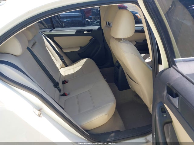 44700429 :رقم المزاد ، 3VWLL7AJ1CM424077 vin ، 2012 Volkswagen Jetta 2.0l Tdi مزاد بيع