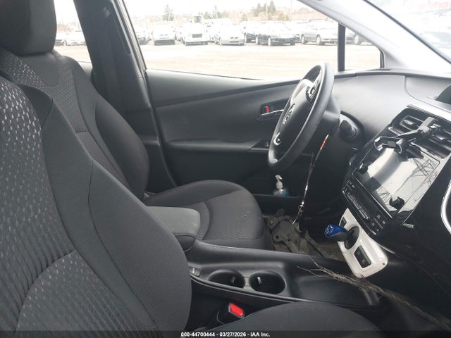 JTDKBRFU2H3045047 Toyota Prius Two