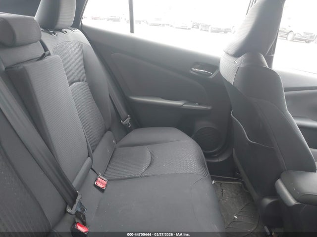 JTDKBRFU2H3045047 Toyota Prius Two