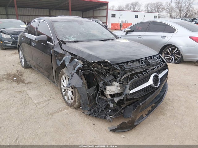 Aukcja sprzedaży 2019 Mercedes-benz A 220 4matic, vin: WDD3G4FB4KW027328, numer aukcji: 44700452