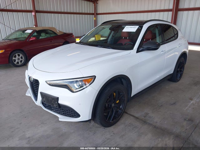 Alfa Romeo Stelvio Awd 2019 ZASPAKAN6K7C70000 Image 2