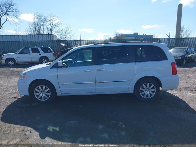 Aukcja sprzedaży 2016 Chrysler Town & Country Touring, vin: 2C4RC1BG3GR253618, numer aukcji: 44700527