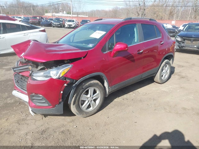 2019 CHEVROLET TRAX 3GNCJPSB7KL403956 Photo 1