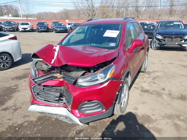 2019 CHEVROLET TRAX 3GNCJPSB7KL403956 Photo 5