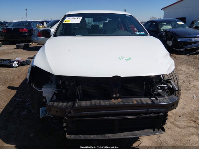Продаж на аукціоні авто 2017 Volkswagen Jetta 1.8t Sport, vin: 3VWD17AJ4HM305084, номер лоту: 44700543
