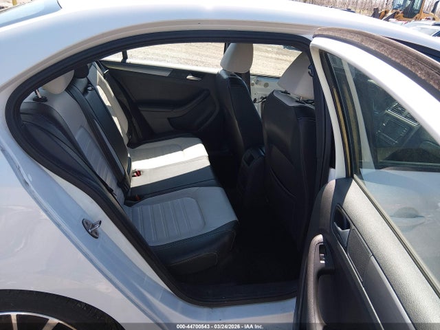 Продаж на аукціоні авто 2017 Volkswagen Jetta 1.8t Sport, vin: 3VWD17AJ4HM305084, номер лоту: 44700543