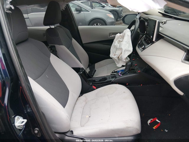 44700545 :رقم المزاد ، 5YFEPMAE0MP199968 vin ، 2021 Toyota Corolla Le مزاد بيع