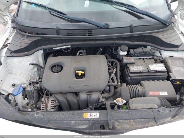 2020 Kia Soul Lx მანქანა იყიდება აუქციონზე, vin: KNDJ23AU6L7717726, აუქციონის ნომერი: 44700550
