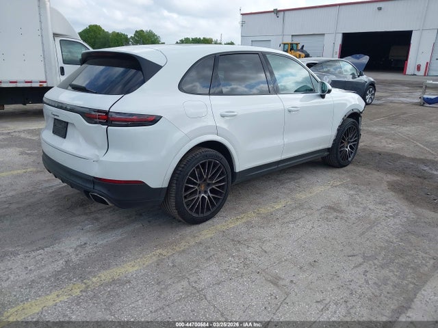 Auction sale of the 2019 Porsche Cayenne, vin: WP1AA2AY0KDA07381, lot number: 44700584