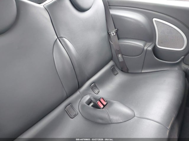 2006 MINI COOPER S WMWRE33596TL17717 Photo 7