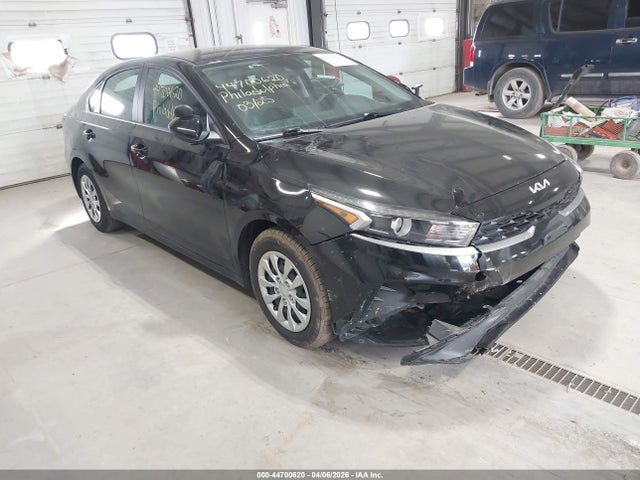 44700620 :رقم المزاد ، 3KPF24AD8RE694941 vin ، 2024 Kia Forte Lx مزاد بيع