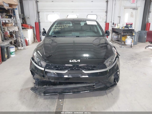44700620 :رقم المزاد ، 3KPF24AD8RE694941 vin ، 2024 Kia Forte Lx مزاد بيع