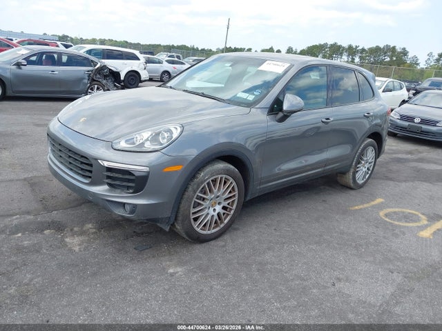 2018 PORSCHE CAYENNE WP1AA2A27JKA01440 Photo 1