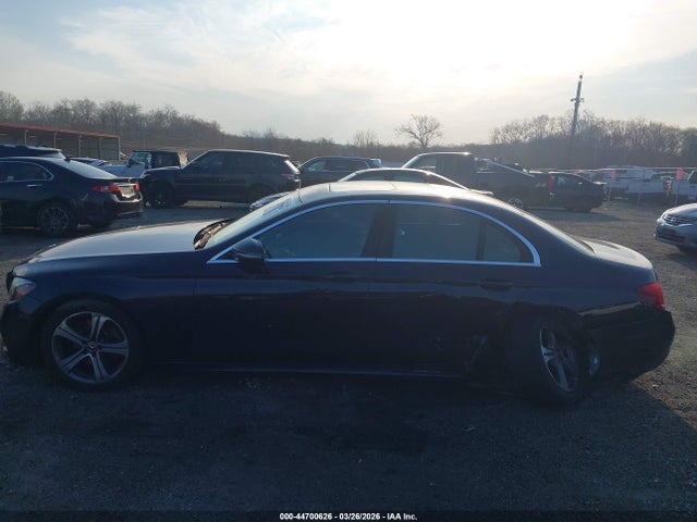 Продаж на аукціоні авто 2018 Mercedes-benz E 300 4matic, vin: WDDZF4KB6JA330917, номер лоту: 44700626