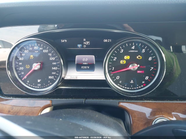 Продаж на аукціоні авто 2018 Mercedes-benz E 300 4matic, vin: WDDZF4KB6JA330917, номер лоту: 44700626