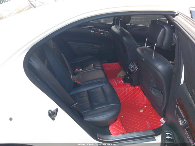 2011 MERCEDES-BENZ S 550 WDDNG8GB3BA381790 Photo 7