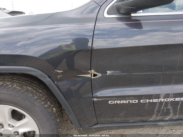 Продаж на аукціоні авто 2015 Jeep Grand Cherokee Laredo, vin: 1C4RJFAG3FC911966, номер лоту: 44700649