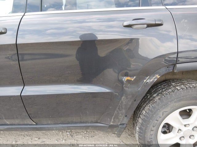 Продаж на аукціоні авто 2015 Jeep Grand Cherokee Laredo, vin: 1C4RJFAG3FC911966, номер лоту: 44700649