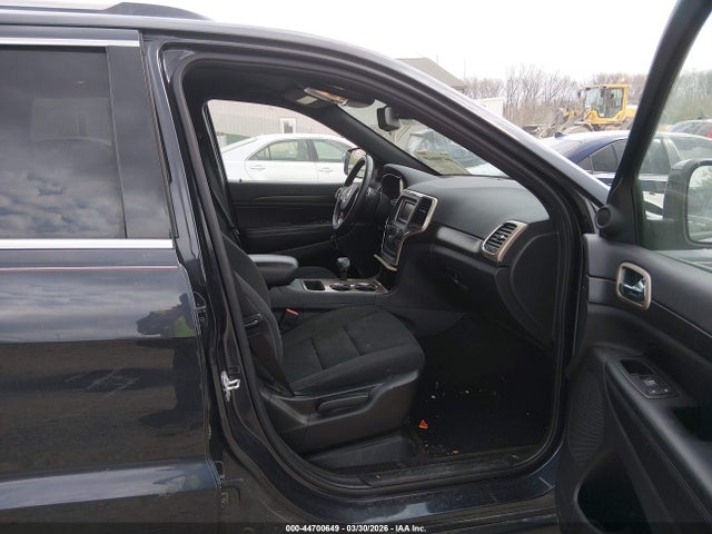 Продаж на аукціоні авто 2015 Jeep Grand Cherokee Laredo, vin: 1C4RJFAG3FC911966, номер лоту: 44700649