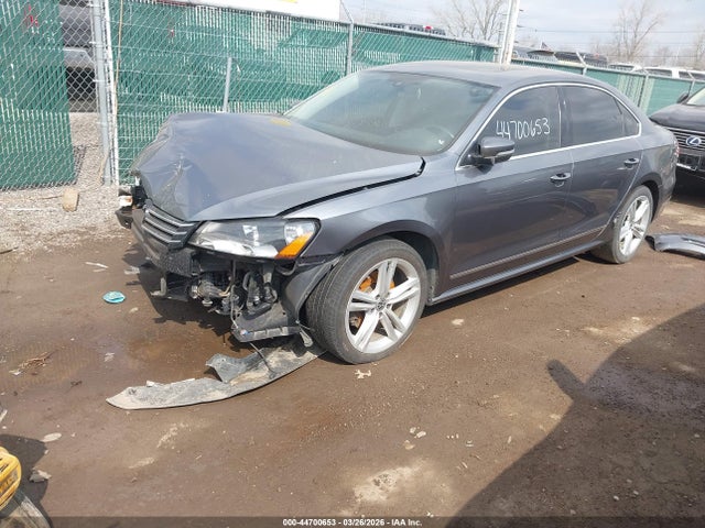 2015 VOLKSWAGEN PASSAT 1VWBT7A36FC007556 Photo 1