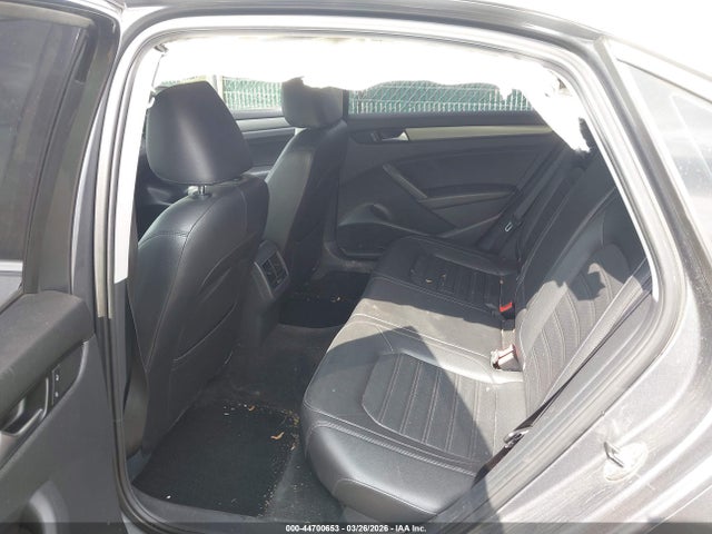 2015 VOLKSWAGEN PASSAT 1VWBT7A36FC007556 Photo 7