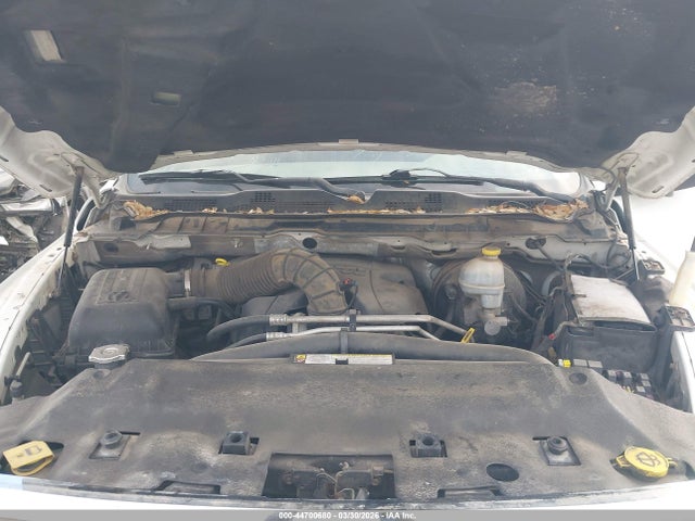 44700680 :رقم المزاد ، 3D7TT2CT2BG638101 vin ، 2011 Ram Ram 2500 St مزاد بيع