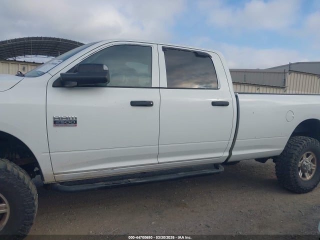 44700680 :رقم المزاد ، 3D7TT2CT2BG638101 vin ، 2011 Ram Ram 2500 St مزاد بيع