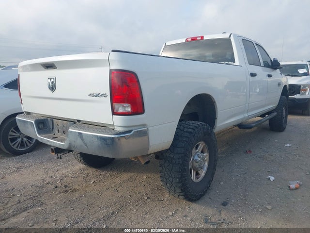 44700680 :رقم المزاد ، 3D7TT2CT2BG638101 vin ، 2011 Ram Ram 2500 St مزاد بيع
